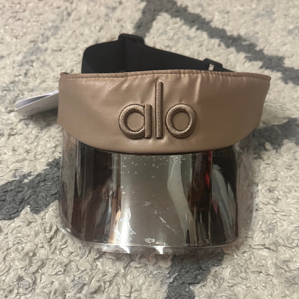 ALO Yoga Brown Mirrored Visor